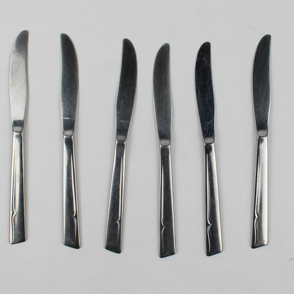 Oneida Silver Oneidacraft Profile Stainless Pattern 6-Piece Set Slanted Handle