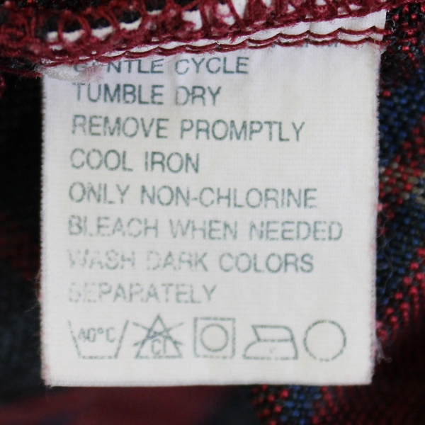 Van Heusen Men's L Winter Weights Red Plaid Flannel Button Up Shirt