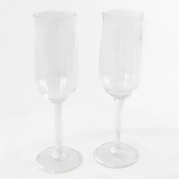 Set of 2 Vertical Ribbed Crystal Champagne Flutes 7.75" Tall