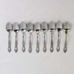 Lot of 9 Oneida Silver Wm A Rogers Deluxe Huntington Pattern Teaspoons