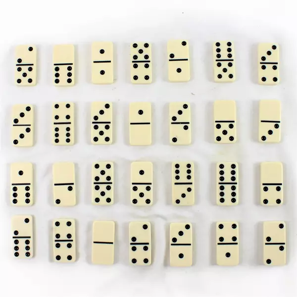 Vintage Dominoes 28 Counted Game Set