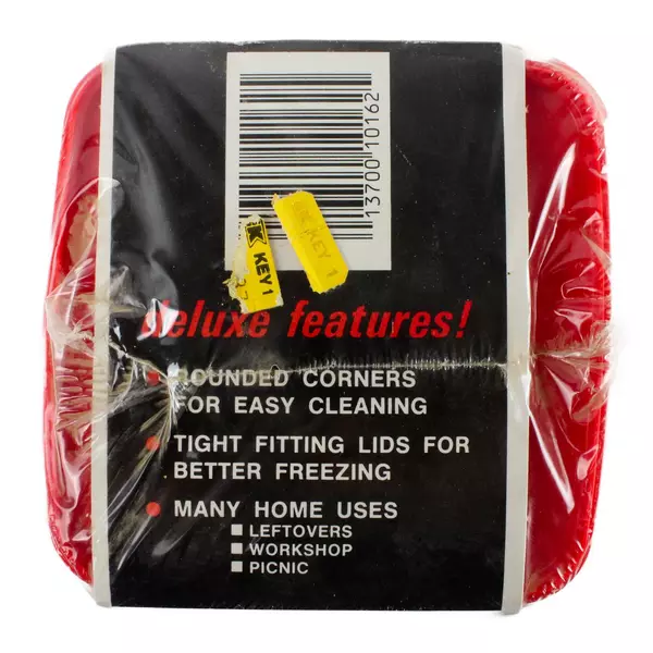 Set of 6 Vintage Mobil Chemical Co. Plastic Freezer Pint Containers w/Lids