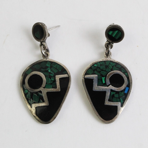 Vtg TM-235 Mexico Artisan Sterling Silver and Malachite Chip Teardrop Earrings