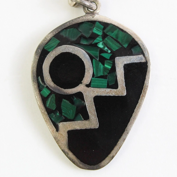 Vtg TM-235 Mexico Artisan Sterling Silver and Malachite Chip Teardrop Earrings