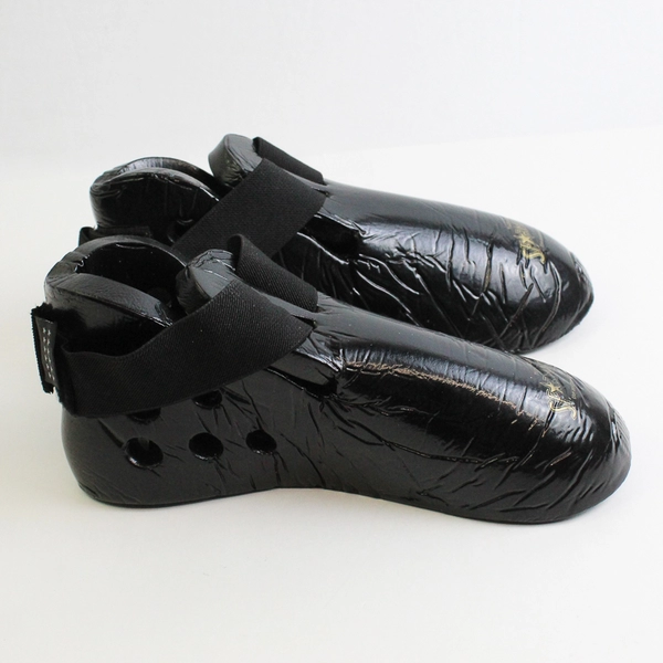 Sparmaster Tiger Claw Sparring Action Kicks Martial Arts Foot Pads Adult