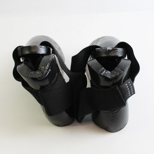 Sparmaster Tiger Claw Sparring Action Kicks Martial Arts Foot Pads Adult