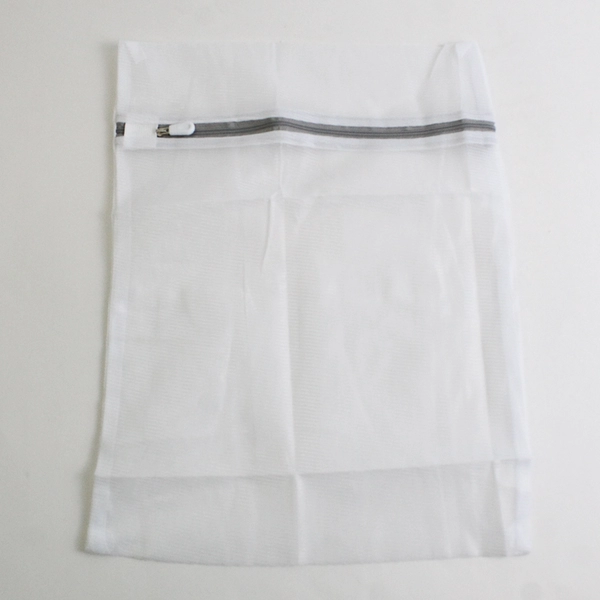 Lot of 3 Mesh Storage Laundry Bags, Zipper Tops, Assorted Sizes