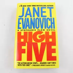 High Five (Stephanie Plum No. 5) Janet Evanovich Paperback 