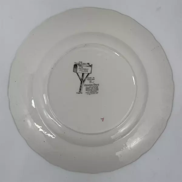 VTG Johnson Bros FRIENDLY VILLAGE 10.5" Buffet Dinner Plate Village Street