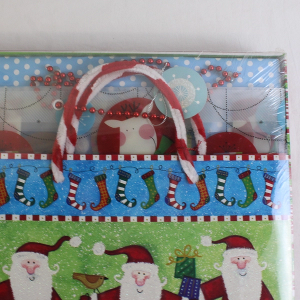 Filcas Set of 20 Premium Holiday Gift Bags and Reusable Storage Box