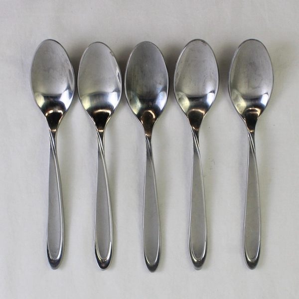 Lot of 5 Oneida Silver Velour Pattern Teaspoons Stainless 6.25 Inches Good