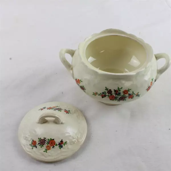 Taylor Smith Taylor Porcelain Sugar Bowl 7405 3" x 5.5" Vintage