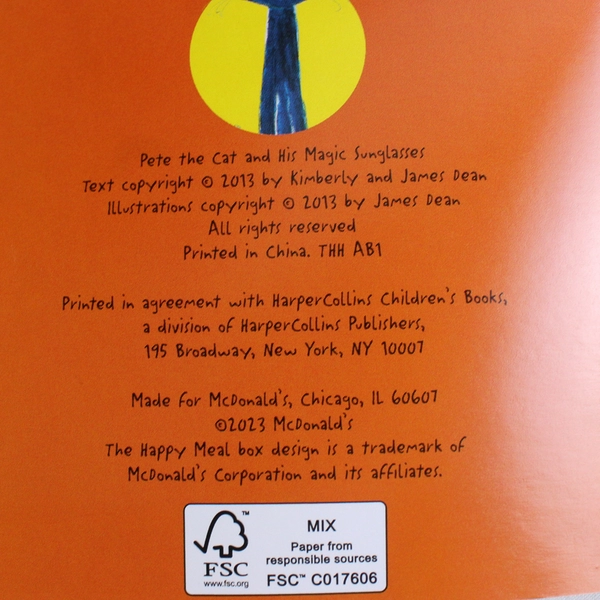 Lot of 2 Beginning Reading A Pete the Cat Book & A Kiss for Little Bear PB