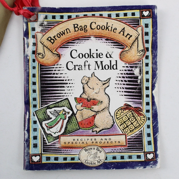 Hill Designs Brown Bag Cookie Art 1993 Heart Cookie Mold