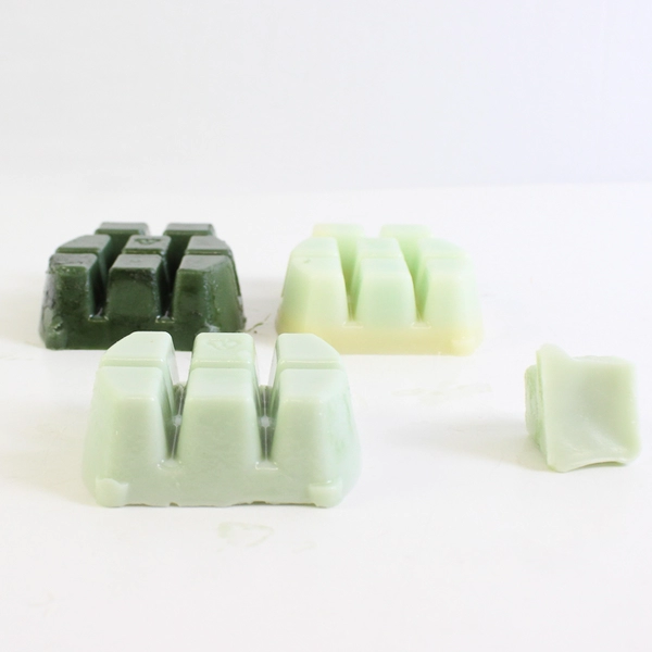 Lot Of 3 Authentic Scentsy Melts 2.6 Oz Iridescent Pearl, Aloe Cucumber, Plaid