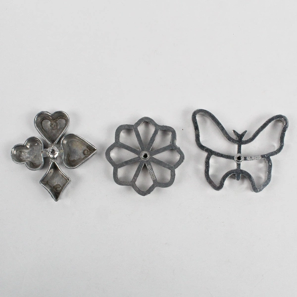 Lot of 3 Vintage Buñuelos Rosette Irons with Handle