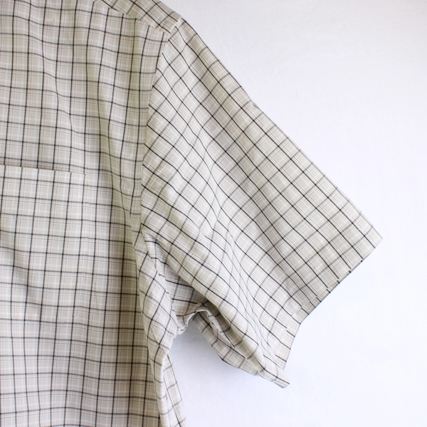 Eddie Bauer Beige Wrinkle Free Relax Fit Short Sleeve Button Up Shirt Men's XL