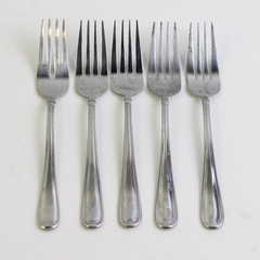 Lot Of 5 Cambridge Silver Allure Salad Forks Two Styles Indented & Non Indented