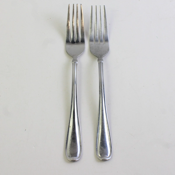 Lot Of 2 Cambridge Silver Allure Sand Dinner Forks 8 Inches Good