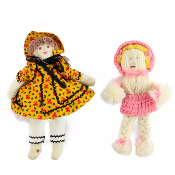 Lot of 2 Vintage Dolls Yarn Doll & Yellow Dress Doll 9" Folk Art