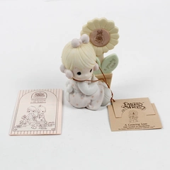 Enesco Precious Moments Collectors Club Figure “A Growing Love” 1987 E-0008