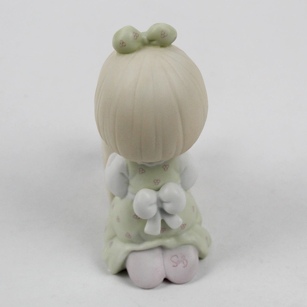 Precious Moments Collectors Club Figure “Always Room For One More” 1988 C-0009