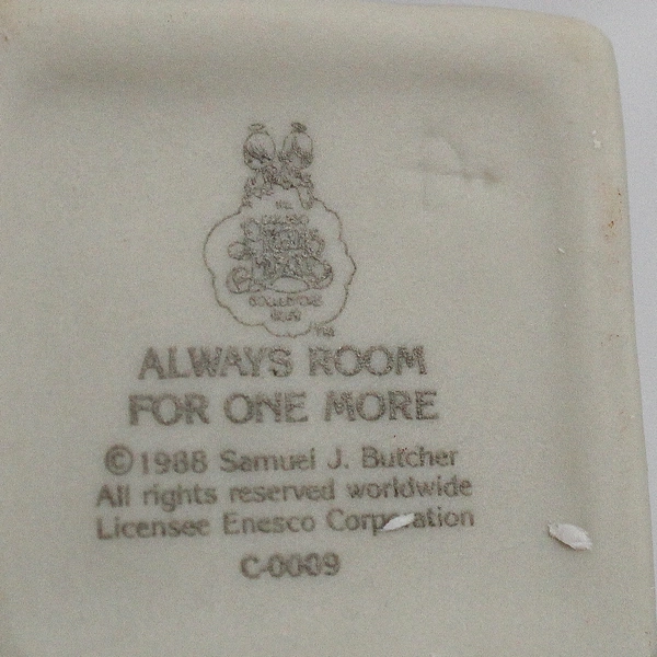 Precious Moments Collectors Club Figure “Always Room For One More” 1988 C-0009