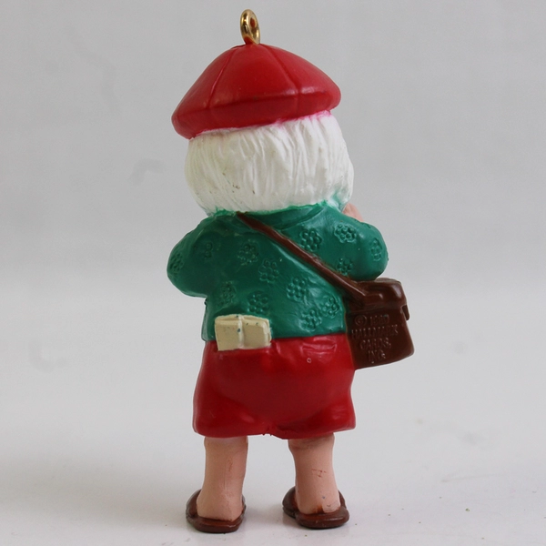 Vintage 1989 Hallmark Camera Claus Christmas Ornament 2 1/4"