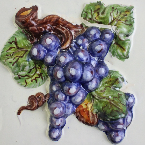 INTRADA Hand-Painted Bunch of Grapes Ceramic Wall Hanging 6 1/4" x 6 1/4" 