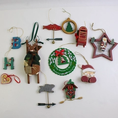 Lot of 12 Unbranded Wood Christmas Ornaments Rustic Holiday Tree Decorations