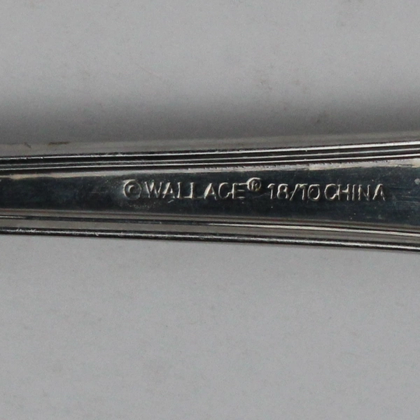 A Wallace Silver Montre Pattern Pierced Serving Spoon 18/10 Stainless 8.25" Good