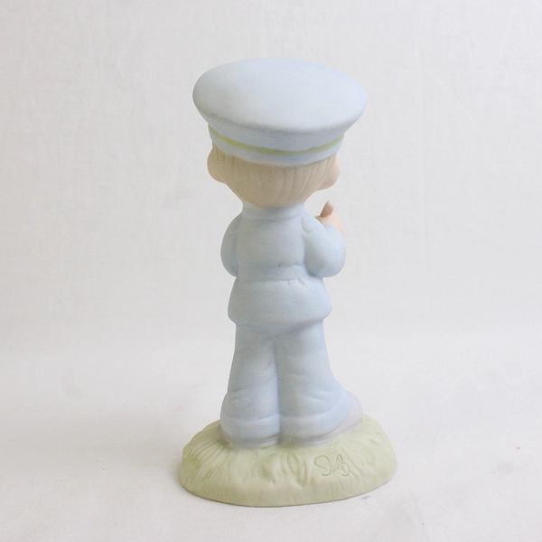 Enesco Precious Moments Figure “It Is Better To Give Than Receive” 1984 #12297