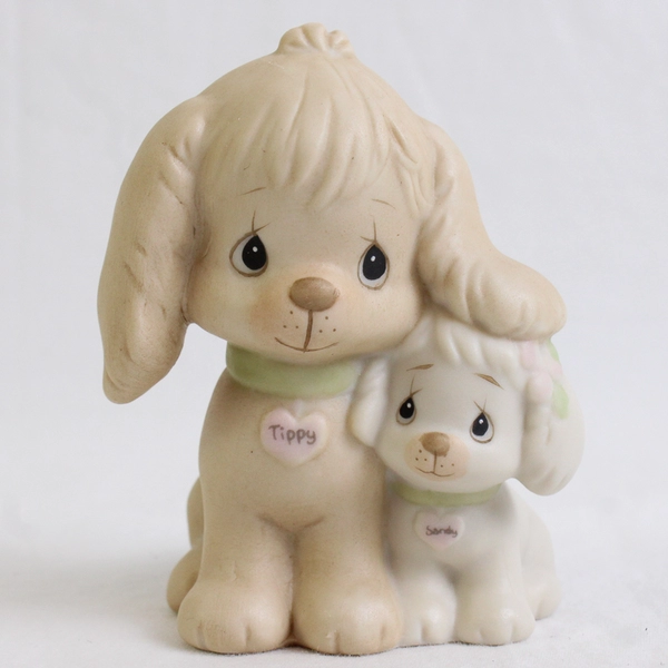 Enesco Precious Moments Figure “Puppy Love” 1988 #520764 Flower Production Mark