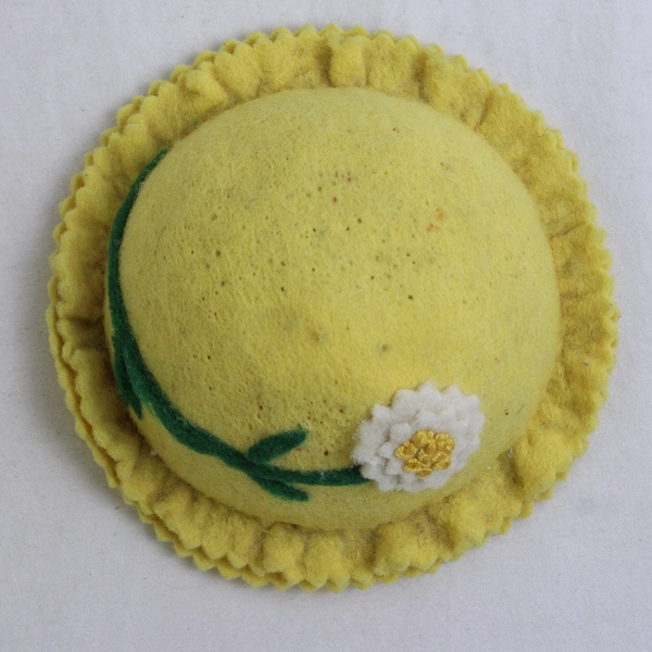 Vintage Handmade Yellow Felt Pin Cushion with Flower Design 3.5"