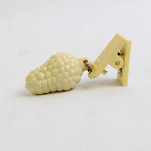 Set of 6 Vintage Grape Cluster Tablecloth Weights