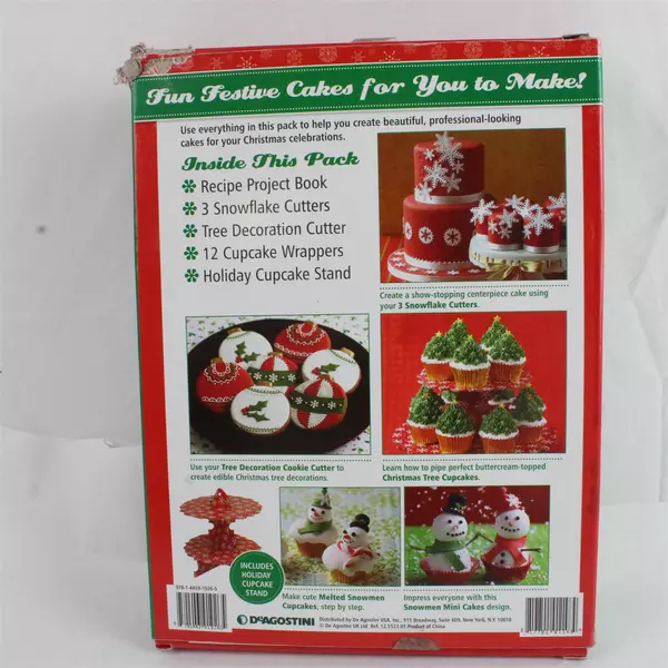 DeAgostini Christmas Cake Decorating Kit New Opened Box Holiday Baking