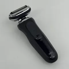 Braun S7 Razor with EasyClick Stubble Beard Trimmer Attachment
