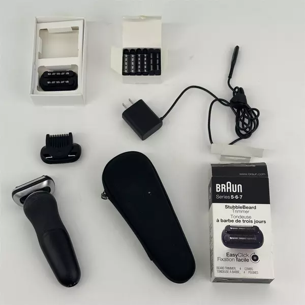 Braun S7 Razor with EasyClick Stubble Beard Trimmer Attachment