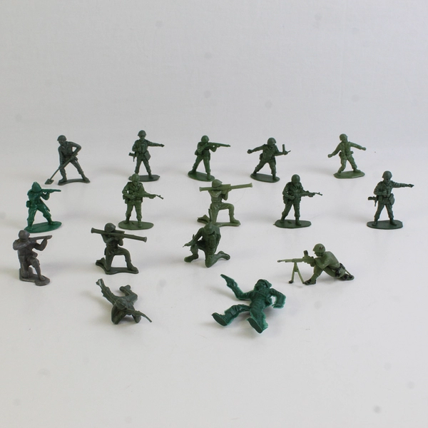 Unbranded Lot of 16 Vintage Army Men Various Figures and Poses
