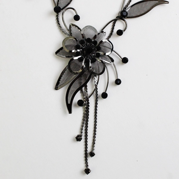 Black Mesh Flower Necklace with Rhinestones