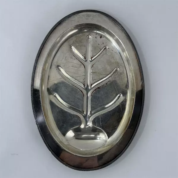 Benedict Silver Plated 15.5” Serving Meat Tray Platter Tree Well
