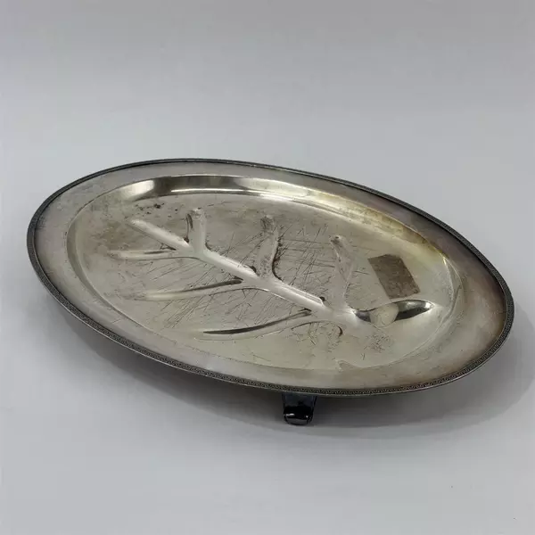 Benedict Silver Plated 15.5” Serving Meat Tray Platter Tree Well