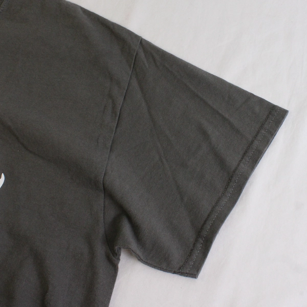 Gildan Ultra Cotton Gray "Breast Cancer" Print Short Sleeve T-Shirt Men's Size L