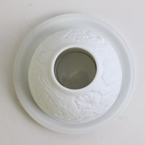 Avon White Bisque Porcelain Tealight Candle Holder Gift Collection 2002