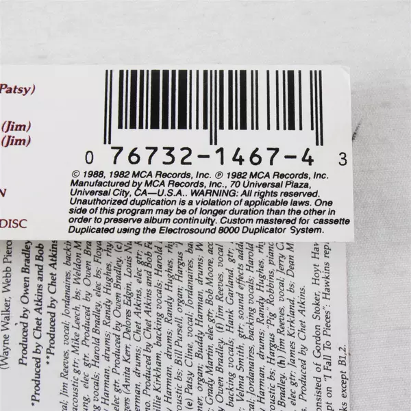 Lot of 2 Patsy Cline & Jim Reeves Cassettes Remembering / Songwriter's Tribute