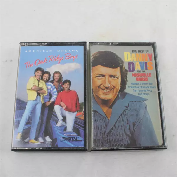 Lot of 2 Music Cassettes The Oak Ridge Boys American Dreams & Danny Davis