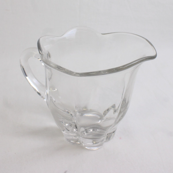 Lot Of 2 Matching Unbranded Clear Glass Creamer And Sugar Set Flower Design