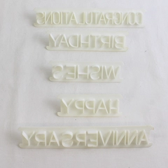 Lot of 5 VTG 1985 Wilton Plastic Message Press Pieces Cake Decorating