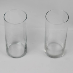 Lot Of 2 Matching Unbranded Clear Glass Decorative Vase Cylinder Shaped 7.5"Tall