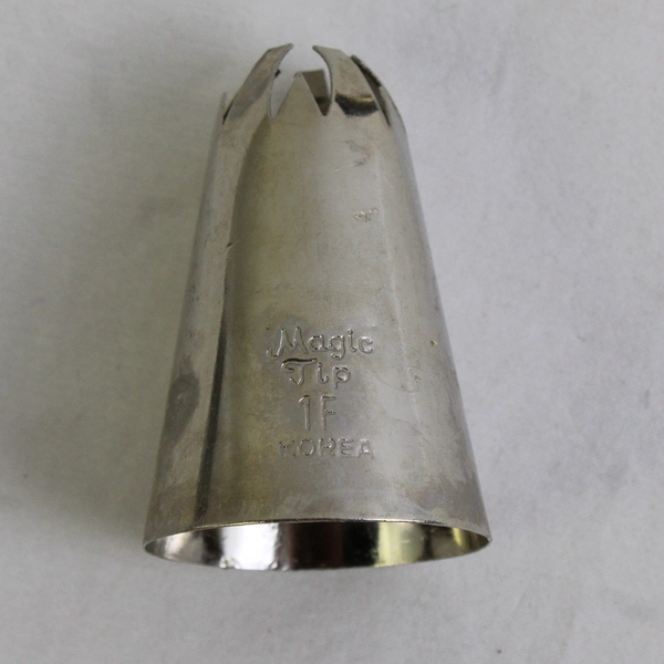 Lot of 2 VTG Magic Tip Metal Cake Piping Nozzles 194 & 1F Korea Vintage